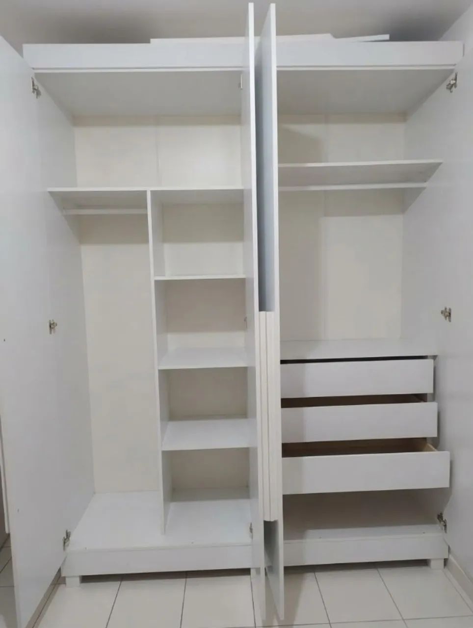Guarda roupas - Foto 2