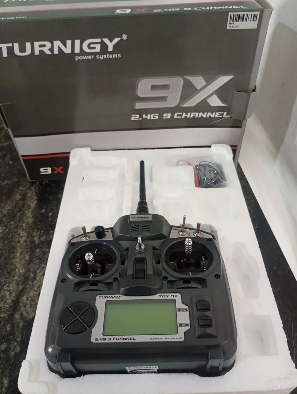 Rádio aeromodelo 