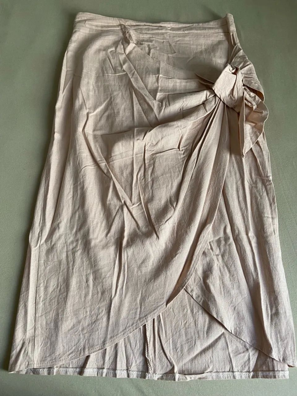 Roupas seminovas - Foto 4