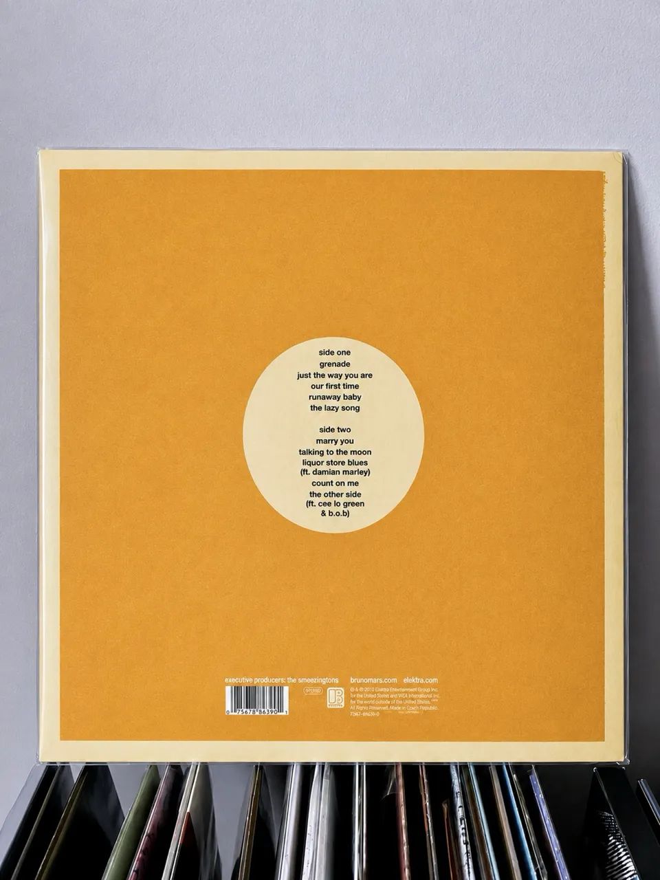 LP Vinil Bruno Mars Doo Wops and Hooligans Yellow Neon Exclusive - Foto 2