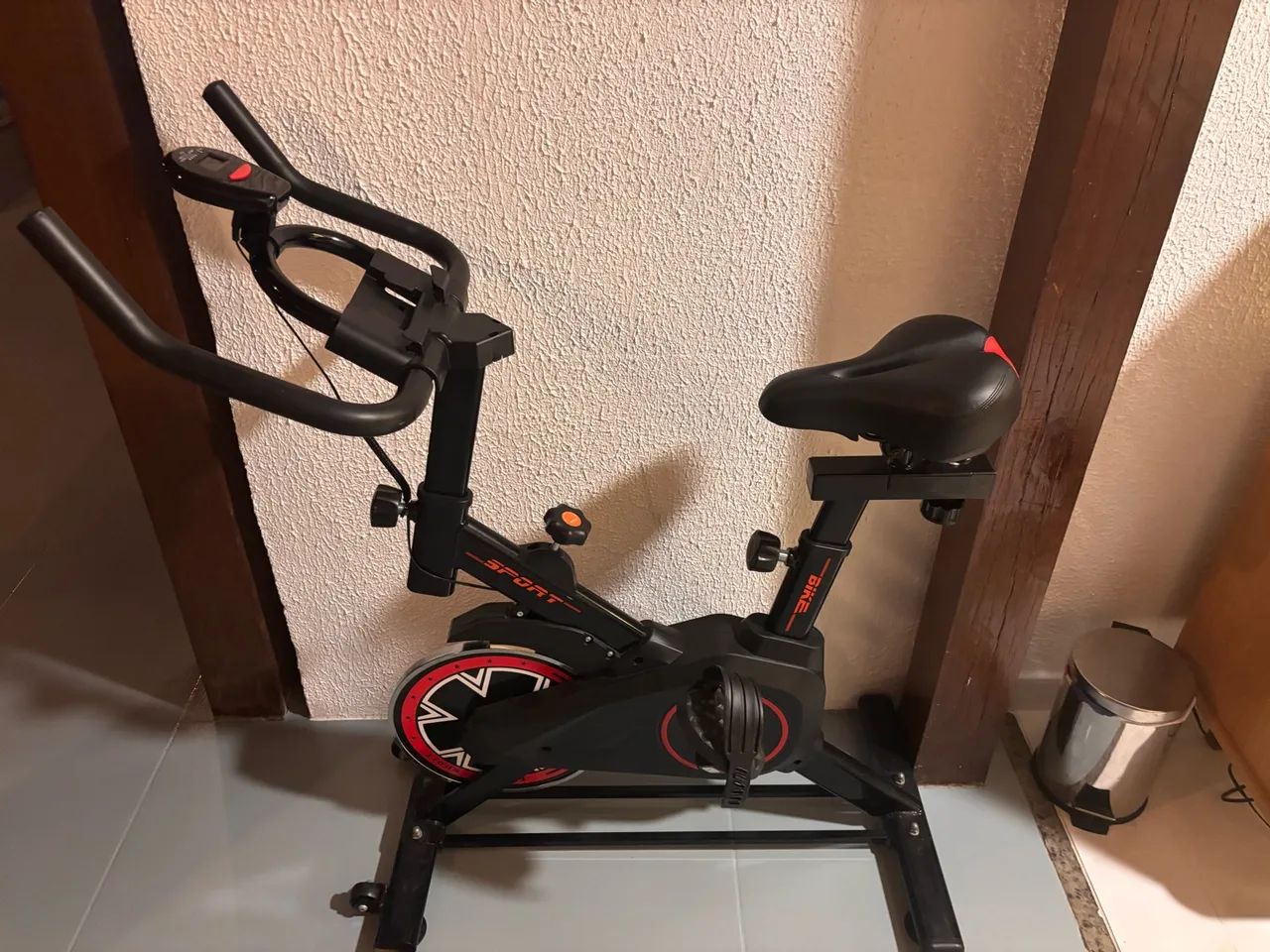 Bicicleta Ergométrica Spinning - Praticamente Nova - Apenas 2 Usos