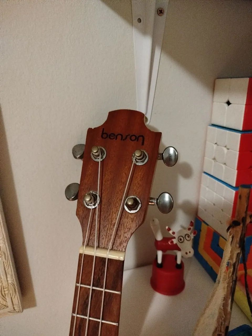 Ukulele Benson  - Foto 3
