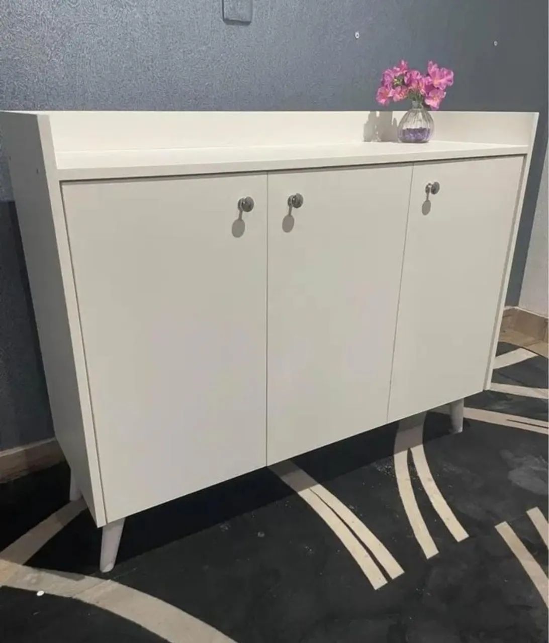 Aparador 3 portas em mdf 