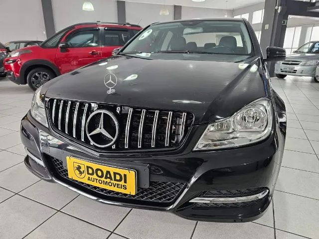 Mercedes-Benz C-180 CGI Classic 1.8 16V 156cv Aut. 2012