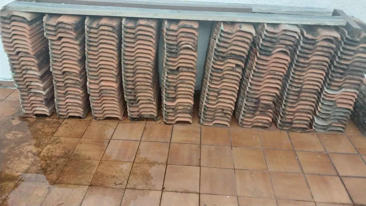 Doação telhas antigas 
