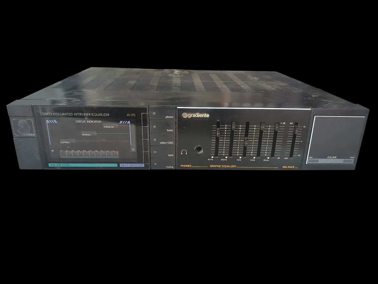 Amplificador equalizador Gradiente A-75 