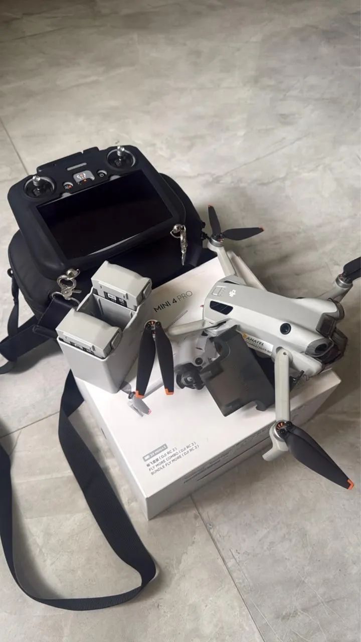 Drone DJI Mavic mini pro 4 Fly more combo