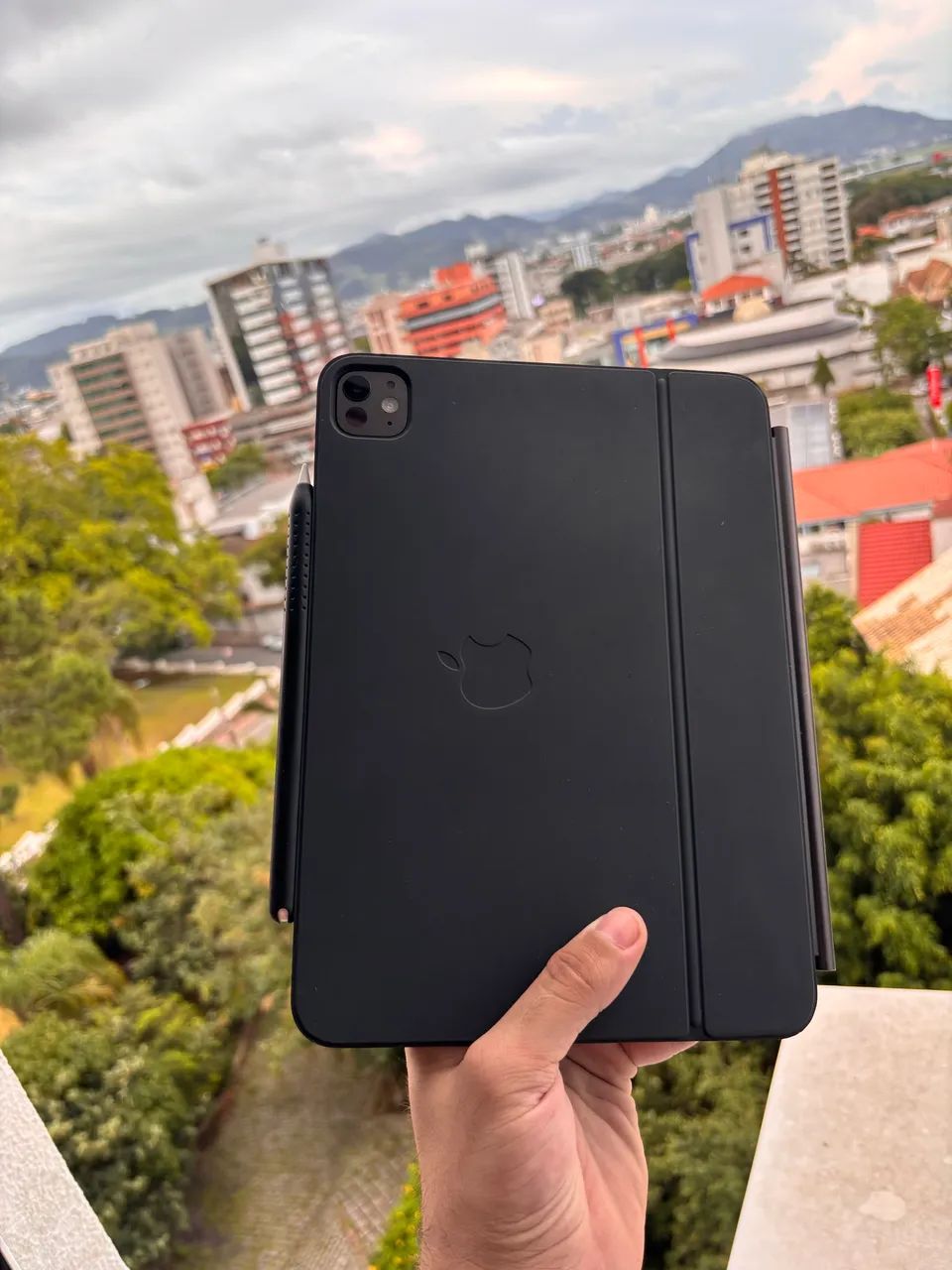 iPAD Pro M4 11 256 + MAGIC KEYBOARD + Apple Pencil Pro - Foto 3