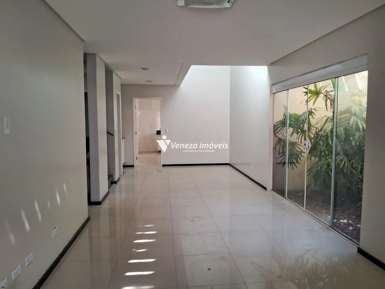 Casa Dúplex com 04 quartos, 03 suítes e D.C.E para Aluguel | Bairro Ininga - Foto 4