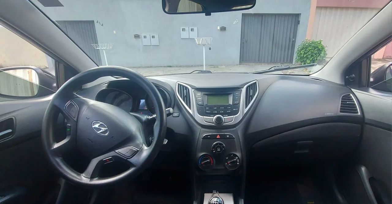 Hyundai Hb20 2015 photo 2
