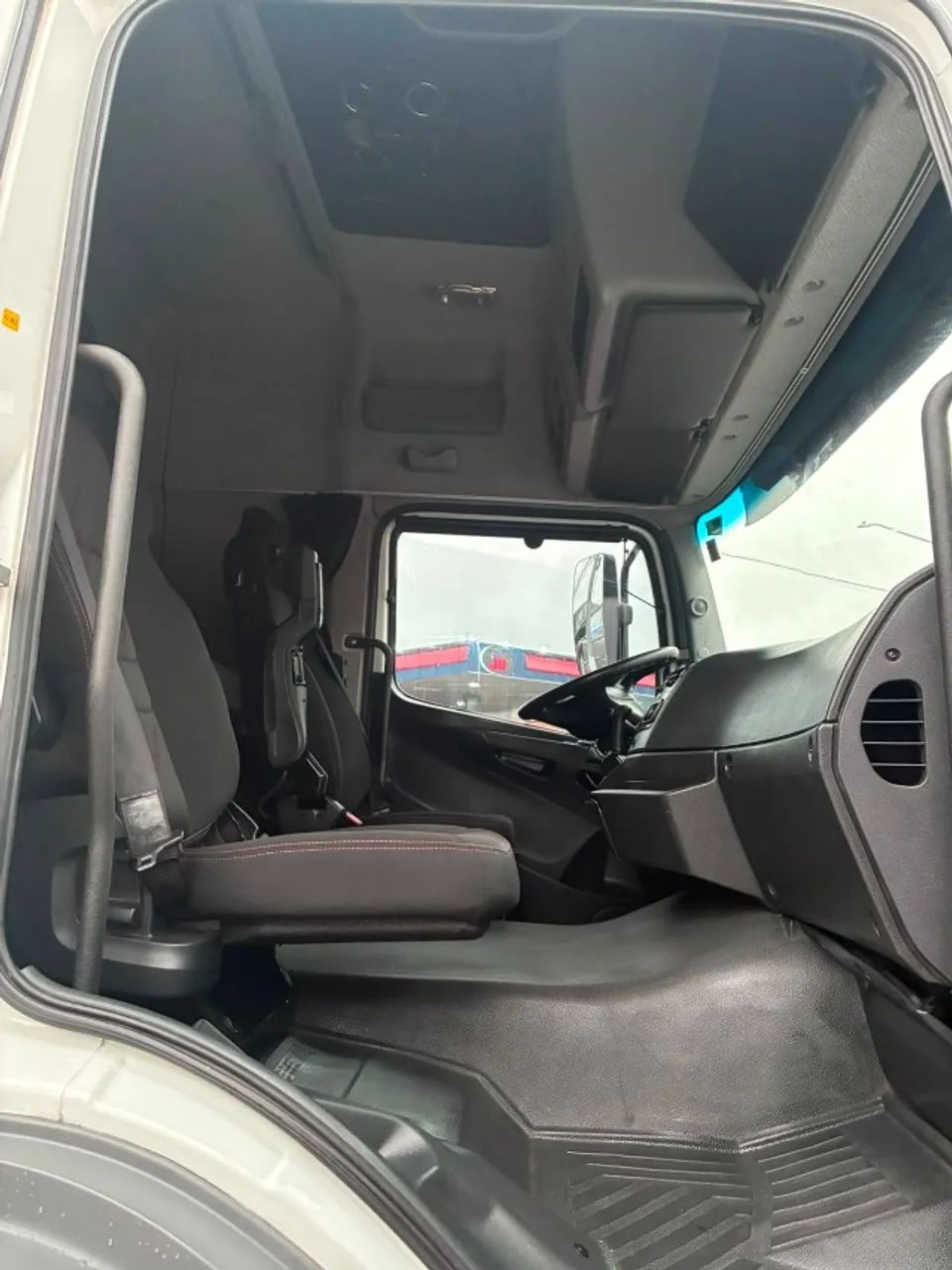 M. Benz Axor LS 2536 2021 - Foto 2