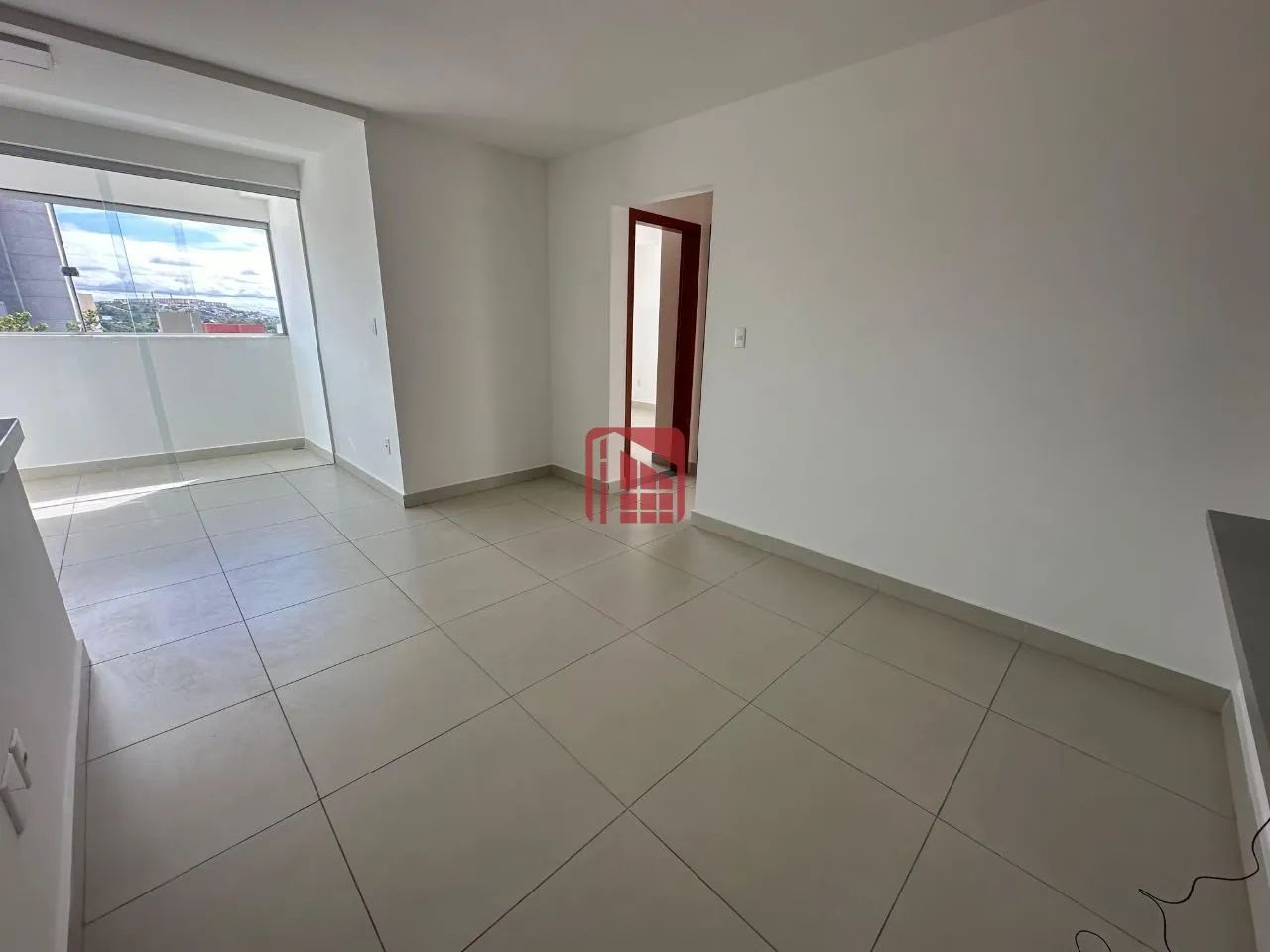 EXCELENTE APARTAMENTO NA ILHA CABRAL