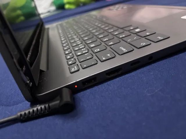 Notebook Lenovo  - Foto 2