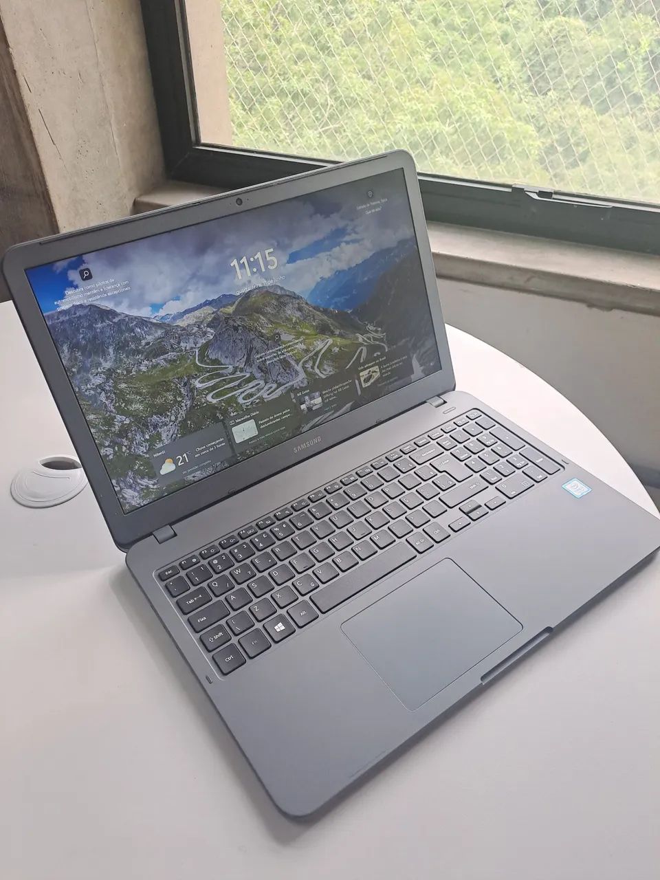 Notebook Samsung Rápido e não trava - Foto 3