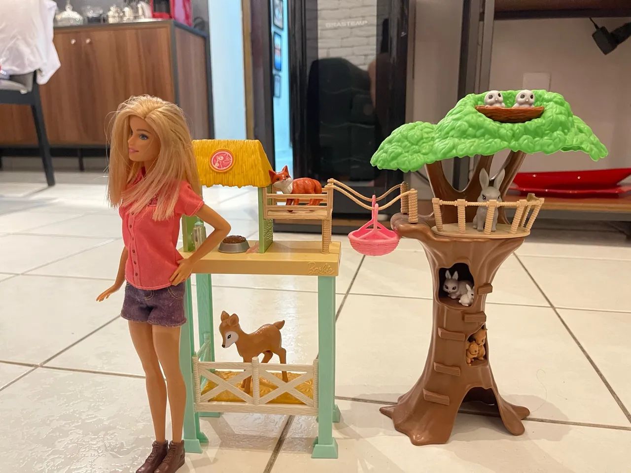 Barbie veterinária  - Foto 2