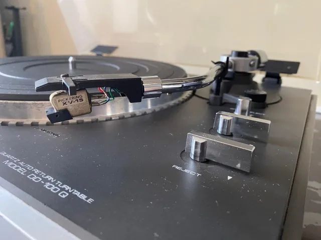 Toca discos Gradiente DD100Q - Foto 3