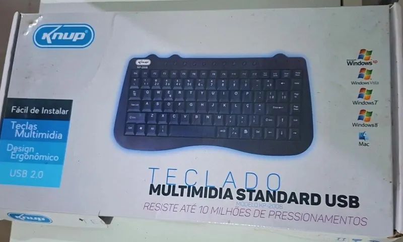 Teclado Knup na Caixa