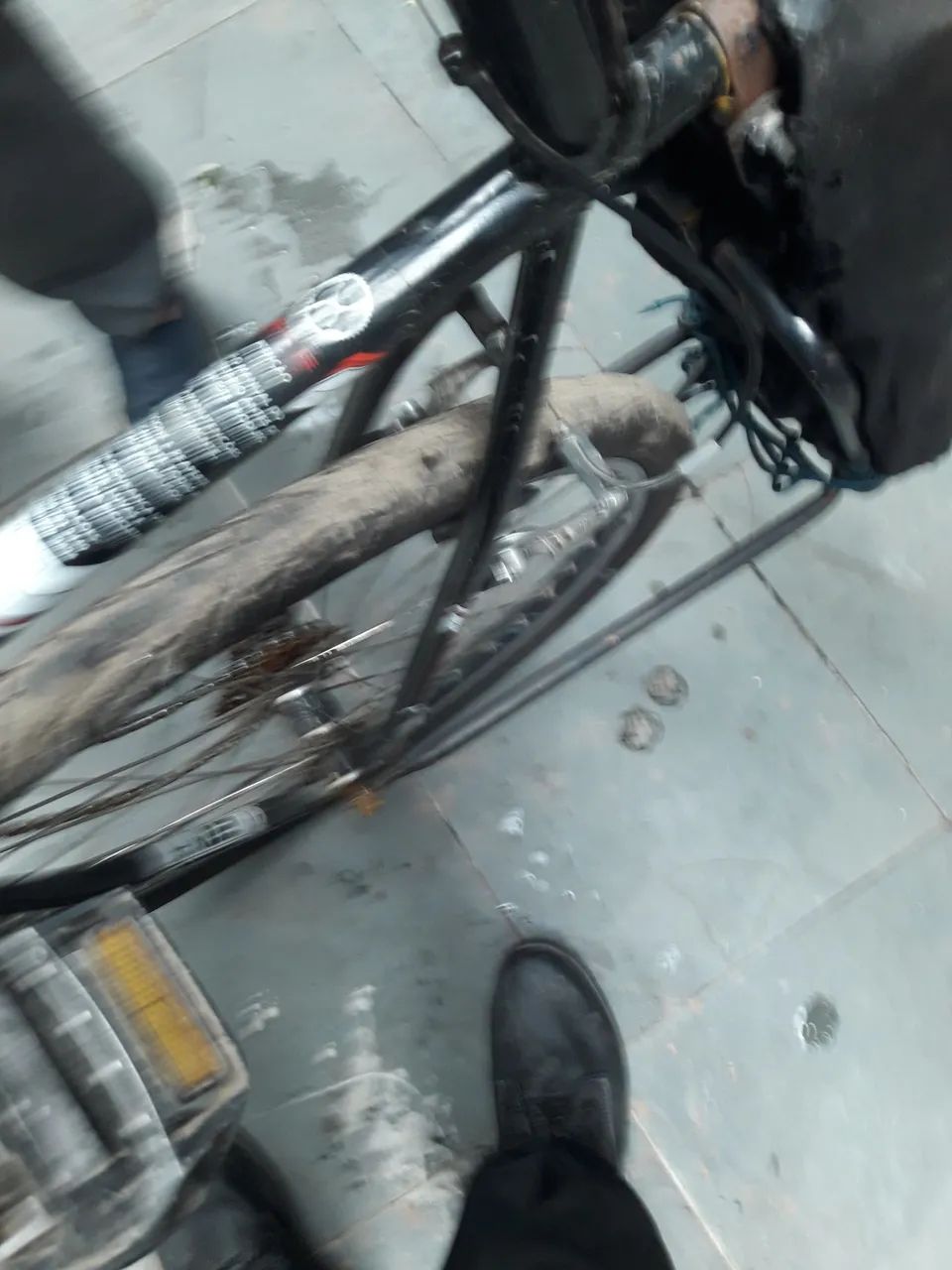 Bicicleta  aro  26 - Foto 4