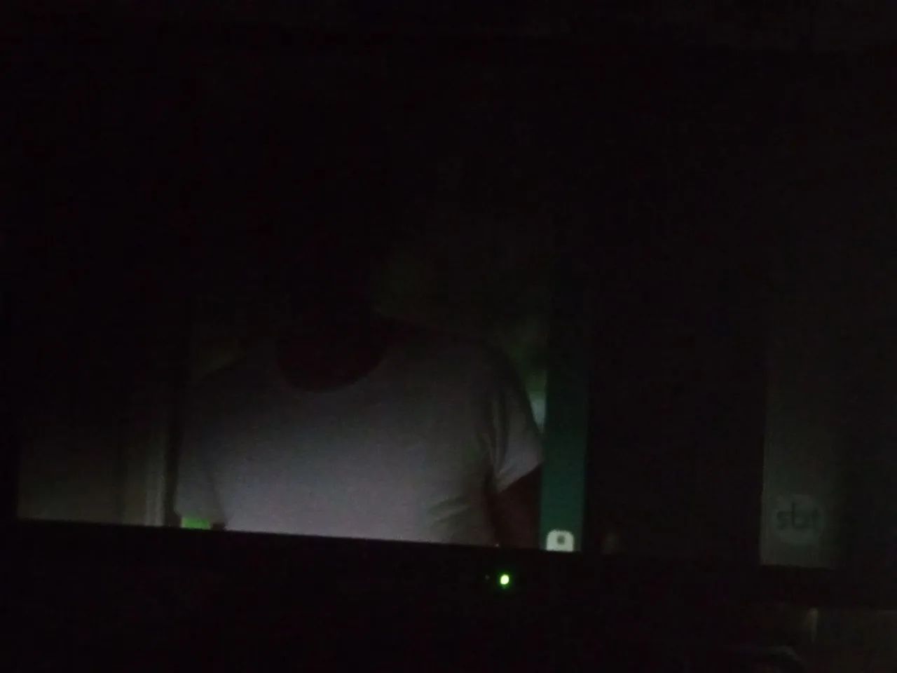 TV LED com defeito  - Foto 4