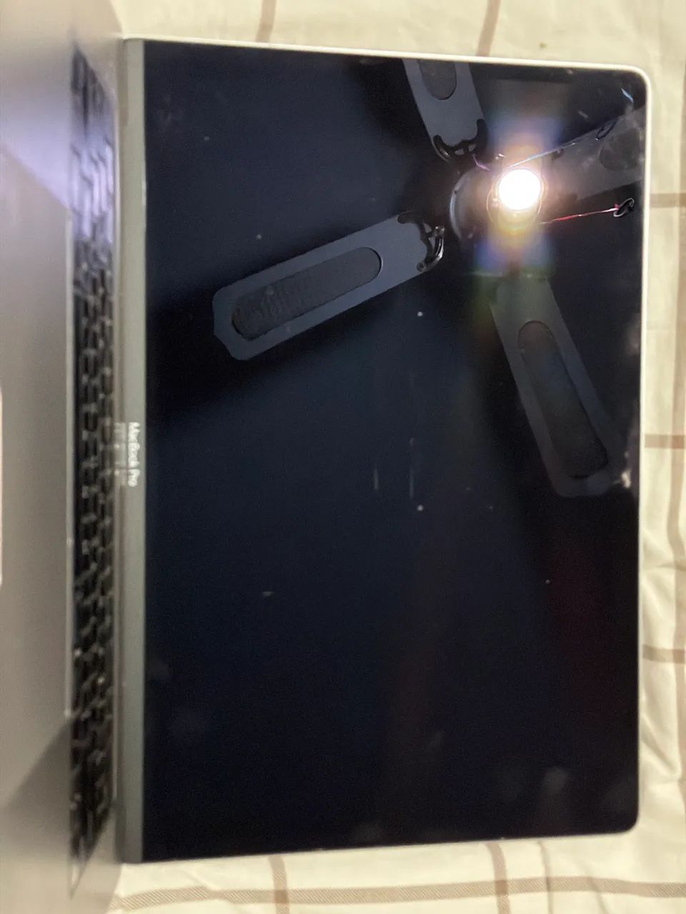 Perfeito MacBook Pro 2017 i7 16RAM 512SSD - Foto 5