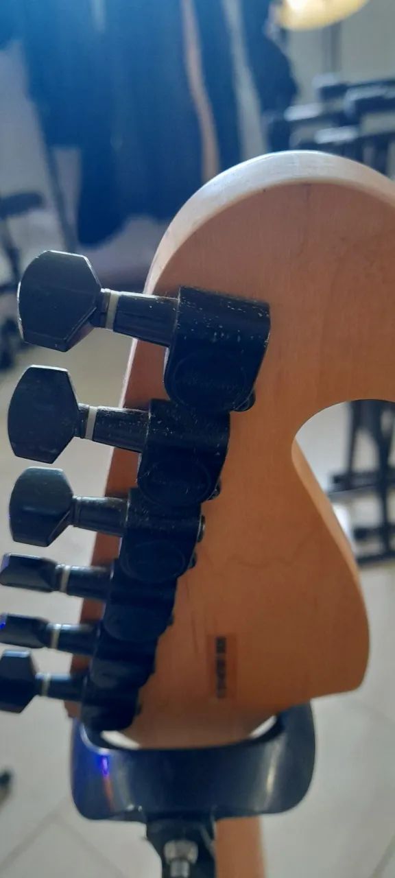 Guitarra Memphis canhota semi nova  - Foto 4