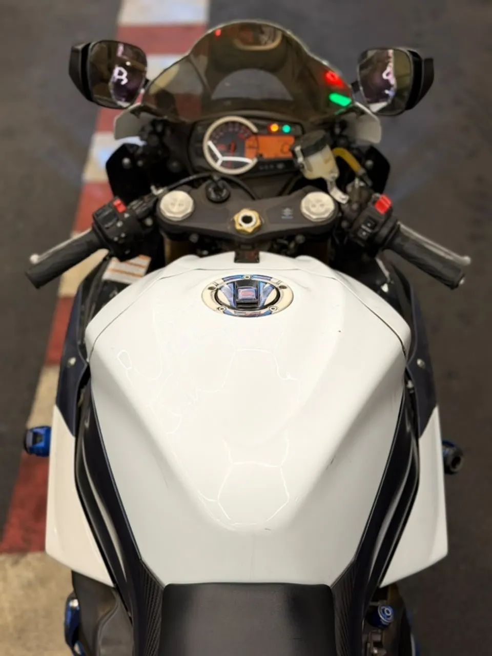 Suzuki GSX-R 1000 - Foto 5