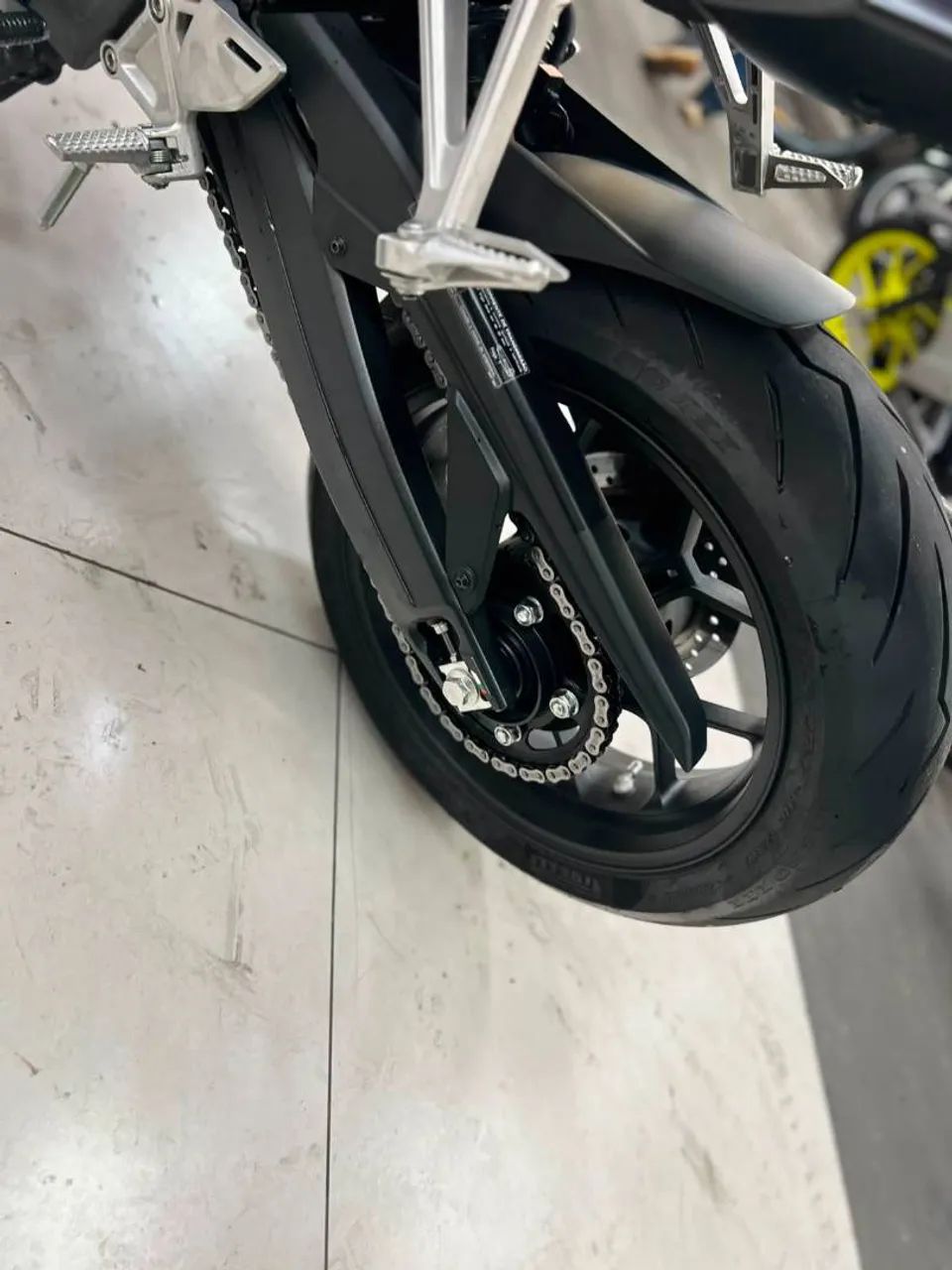 HONDA CB 650 R ABS - Foto 5