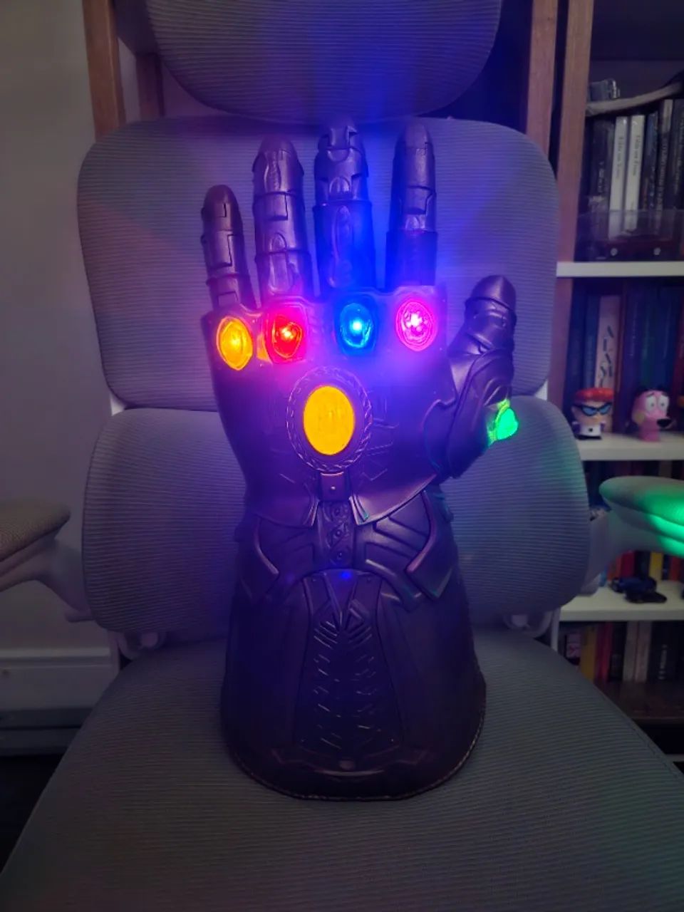 Marvel Legends Infinity War - Manopla Do Infinito Hasbro - Foto 2