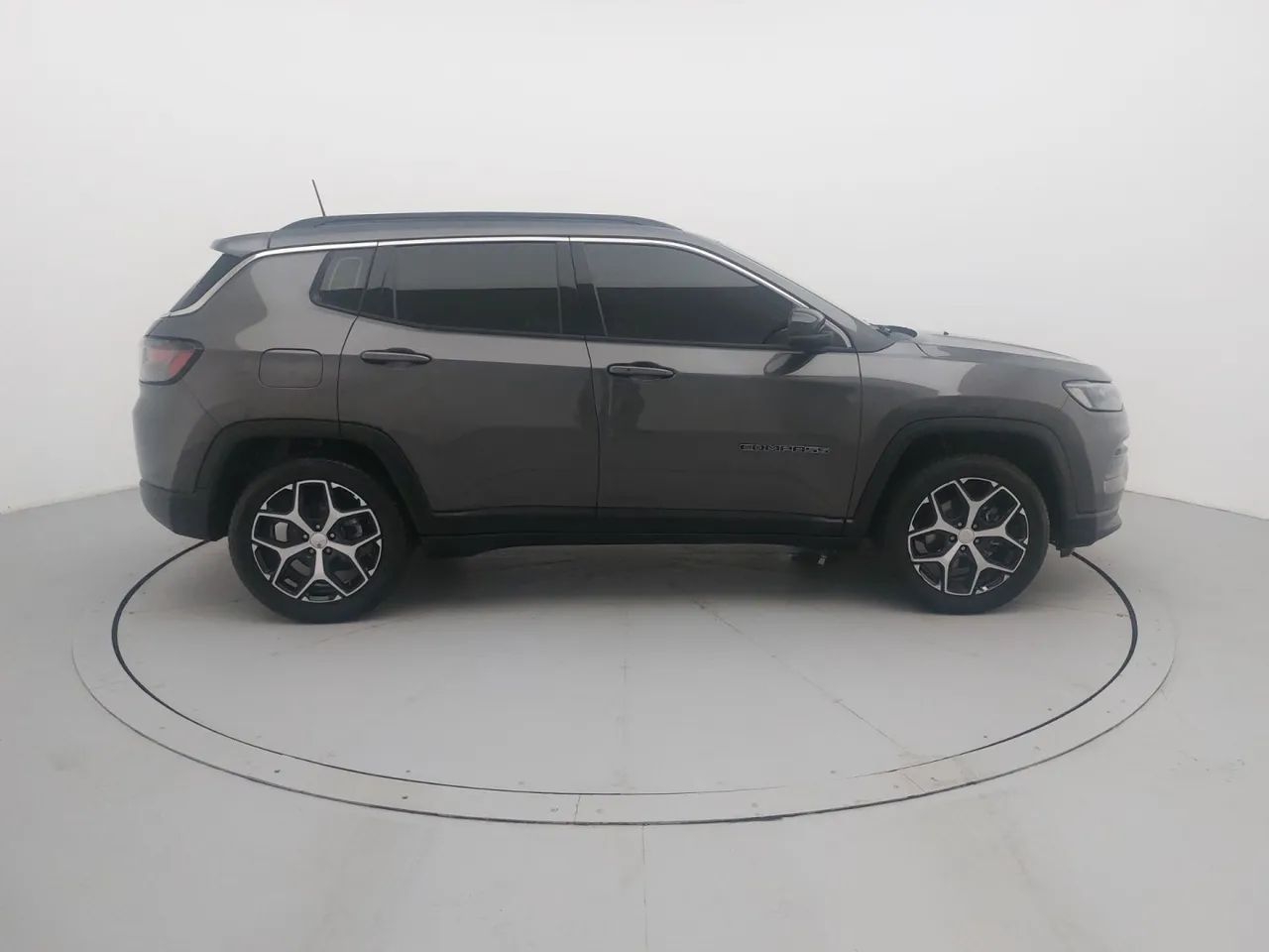 Jeep Compass LONG. T270 1.3 TB 4x2 Flex Aut., foto 6 de 18