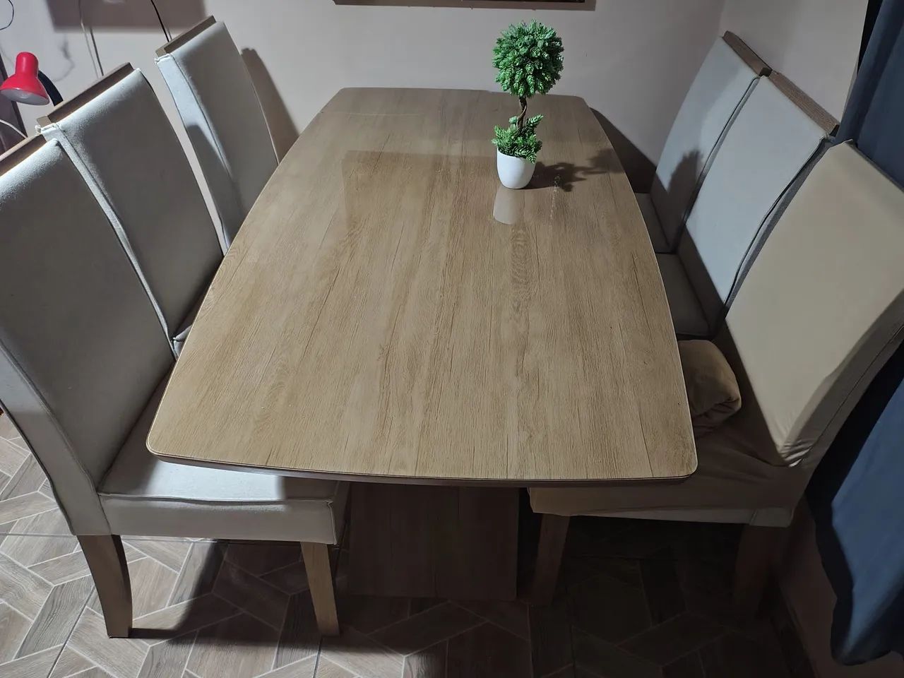 Mesa de jantar 6 lugares 1mil