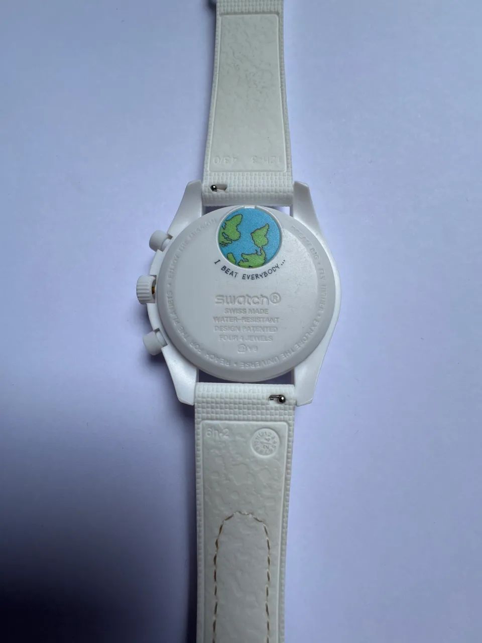 Omega Swatch Mission to The Moonphase Snoopy Branco - Foto 3