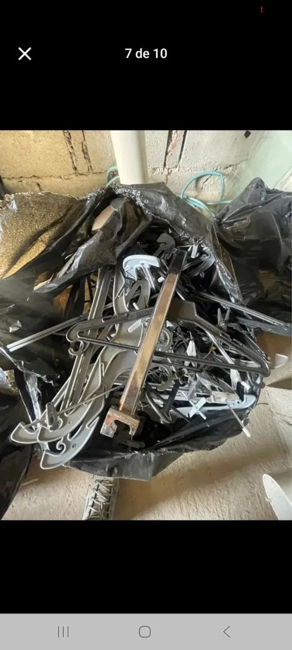 Manequins e acessórios para loja de roupas ? - Foto 5