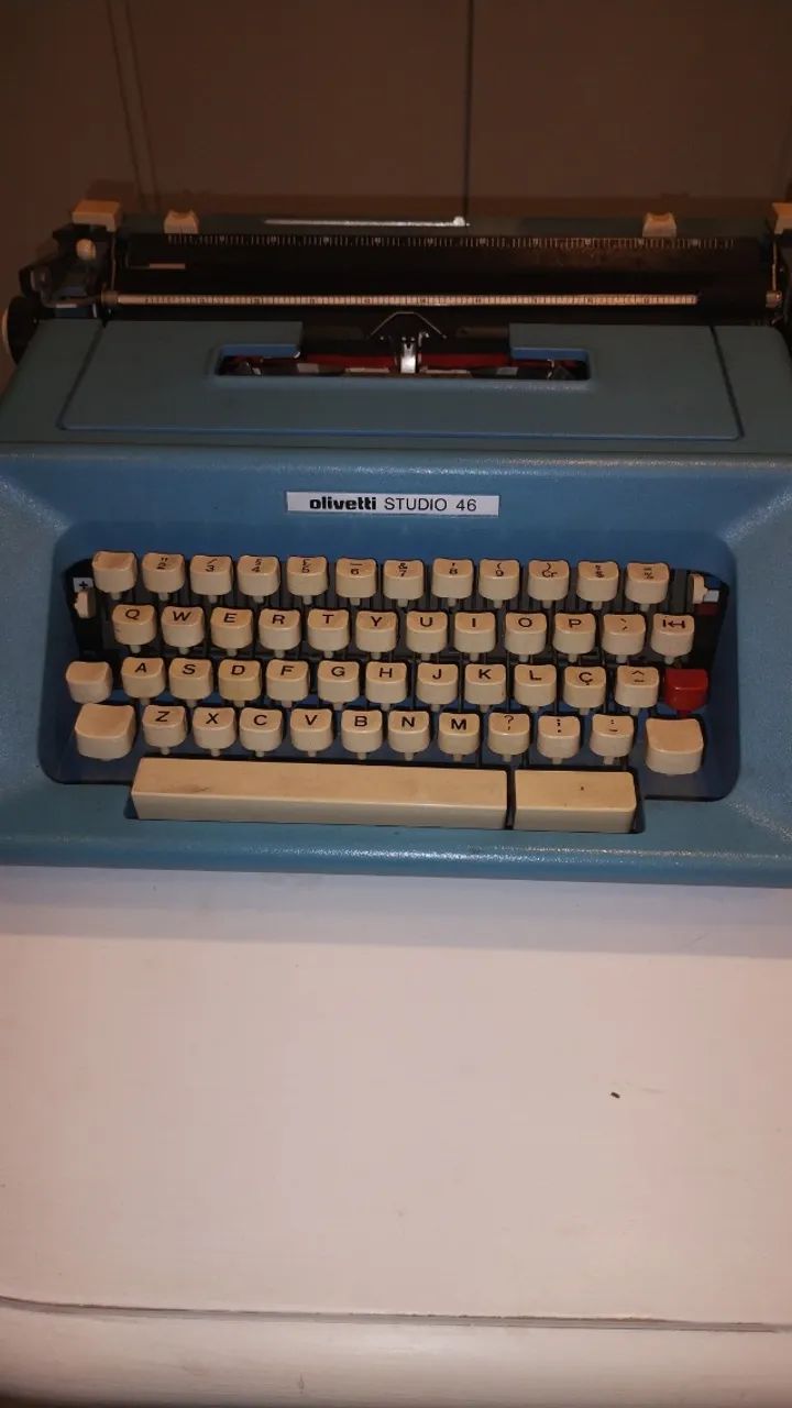 MAQUINA OLIVETTI STUDIO 46
