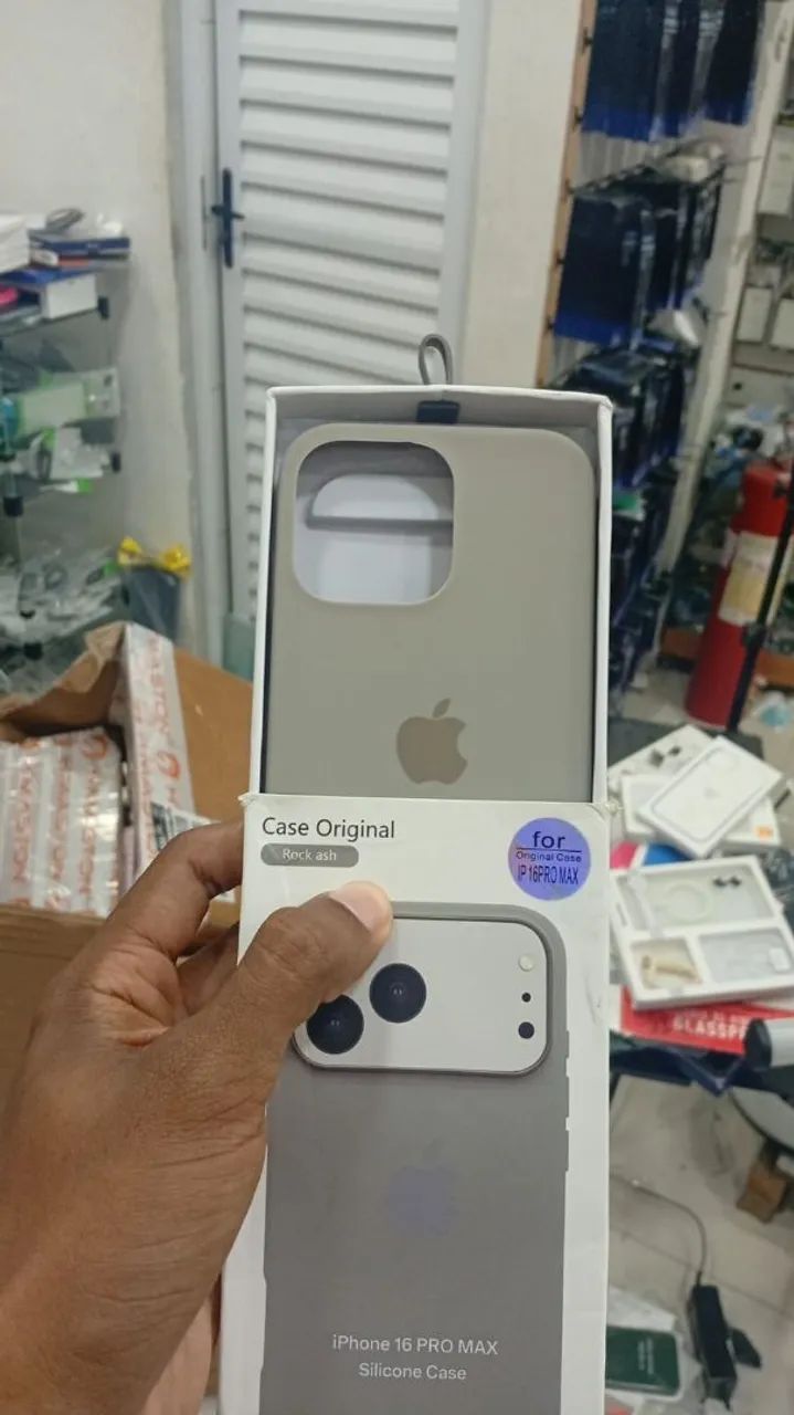 CAPAS ORIGINAIS IPHONE 11 ATÉ IPHONE 17 PRO MAX  - Foto 2