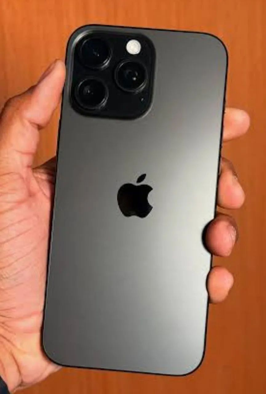 iPhone 16 Pro Max 256 GB IMPERDÍVEL 