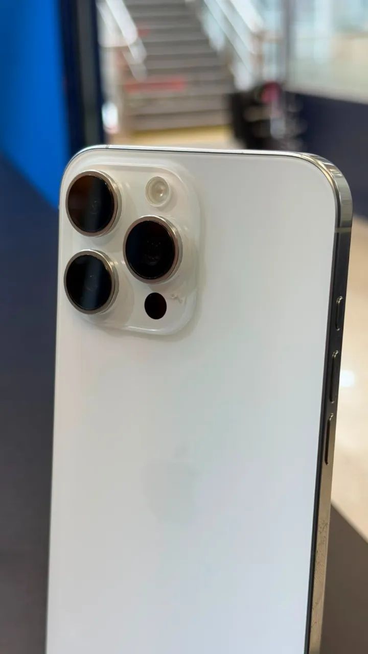 Iphone 16 Pro Max 256gb Branco Impecável Com Caixa Esim - Foto 3