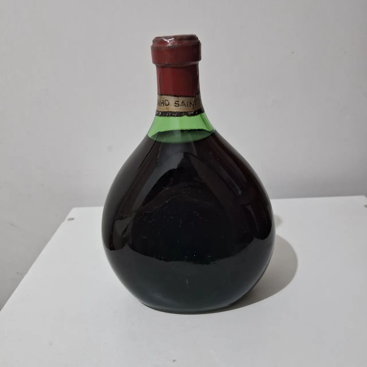 ANTIGO VINHO SAINT HONORE 1968