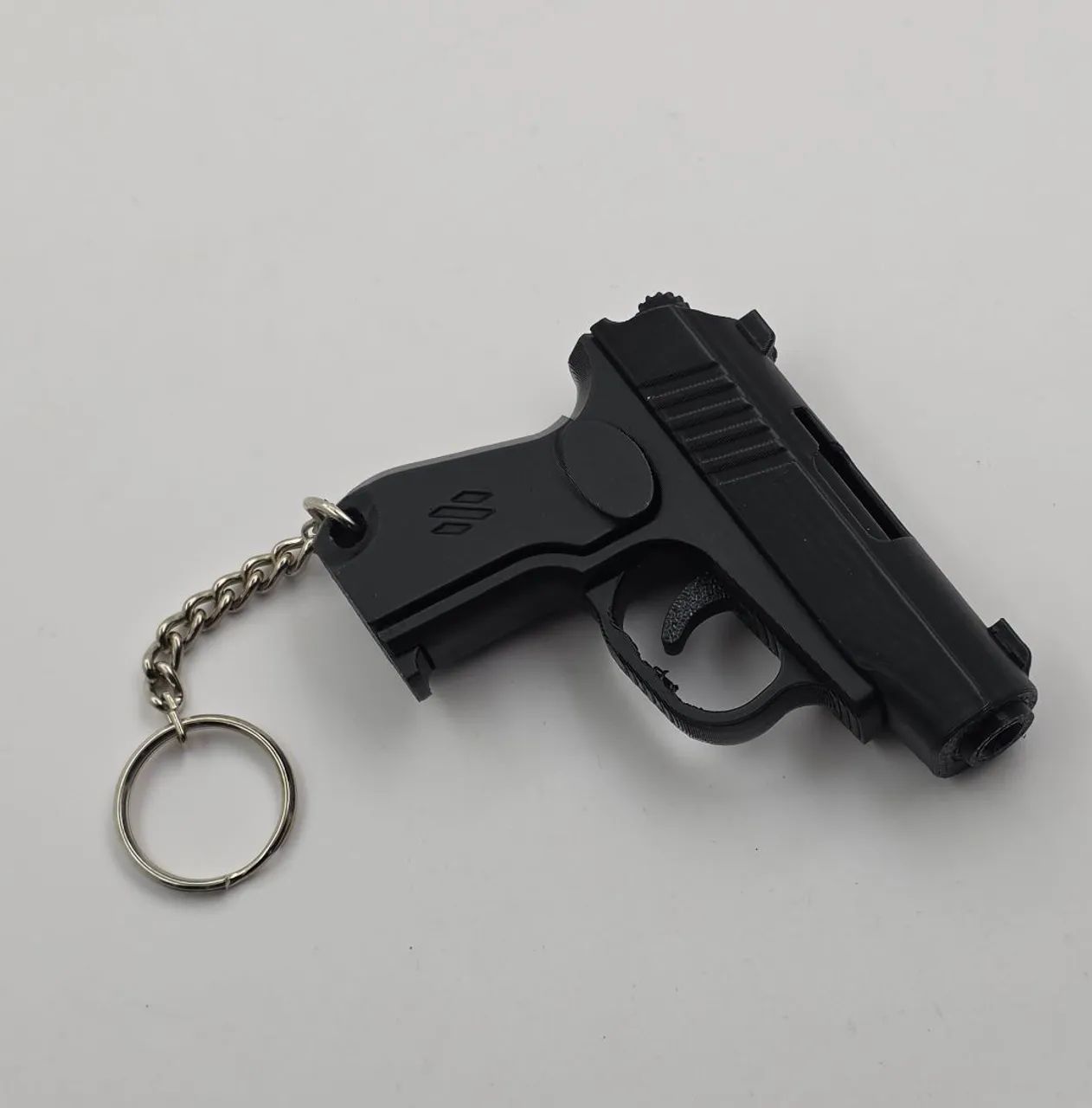 Chaveiro miniatura de pistola  - Foto 3