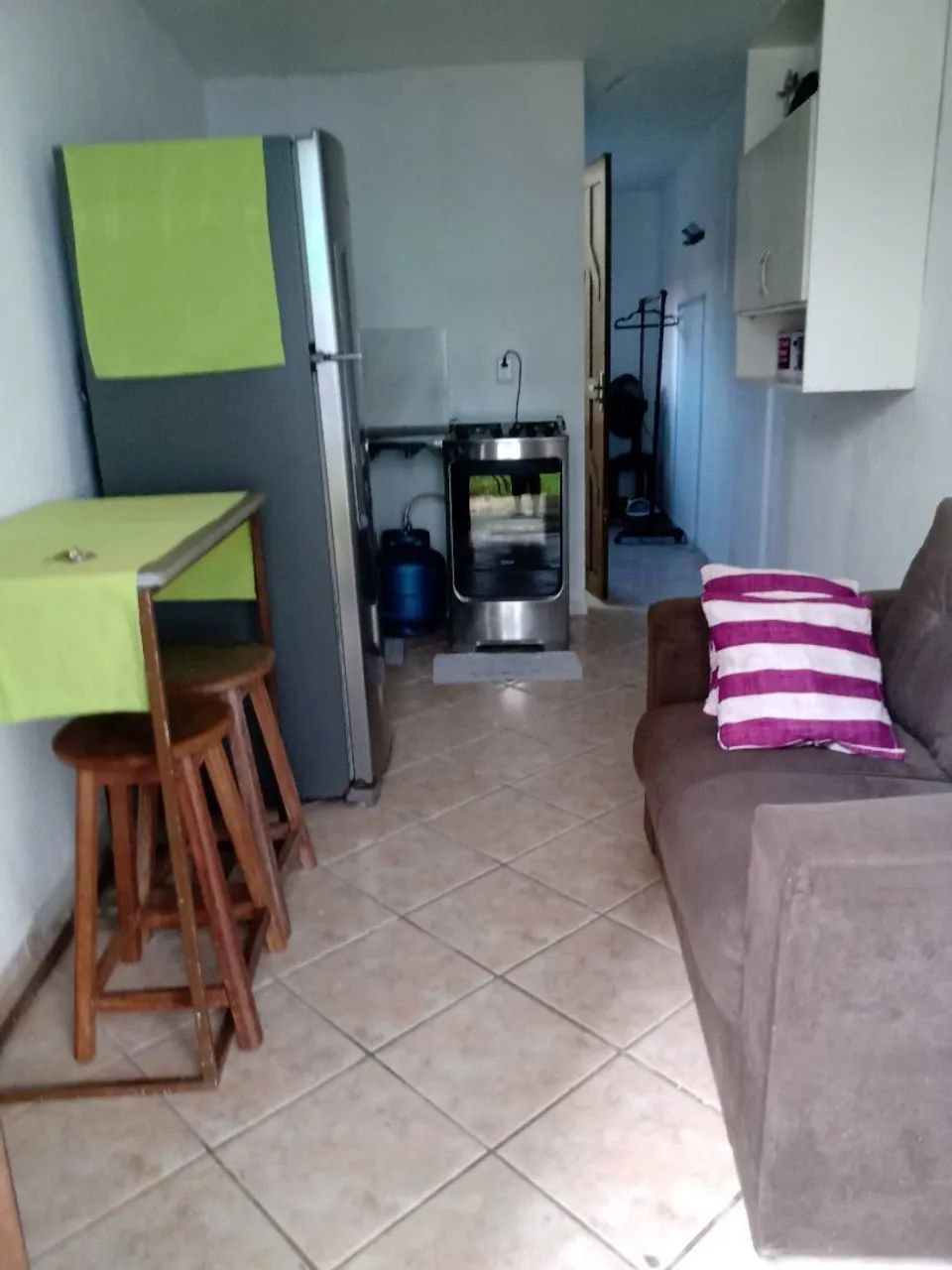 Aluguel de kitnet mobiliado 