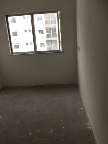 OPORTUNIDADE ÚNICA!! 3/4 em Piatã, 71m, 2 garagens, excelente estrutura - Foto 2
