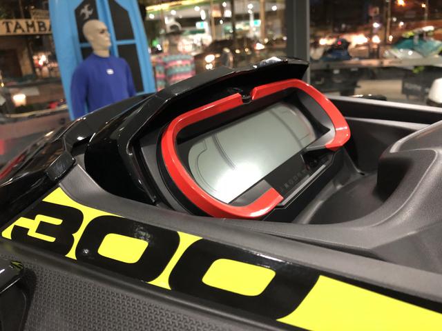 Rxt x 300 - 2019 - Foto 7