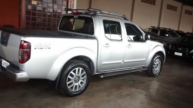 Frontier SL 4X4 190CV Tb Diesel Automática 2014 - Foto 8
