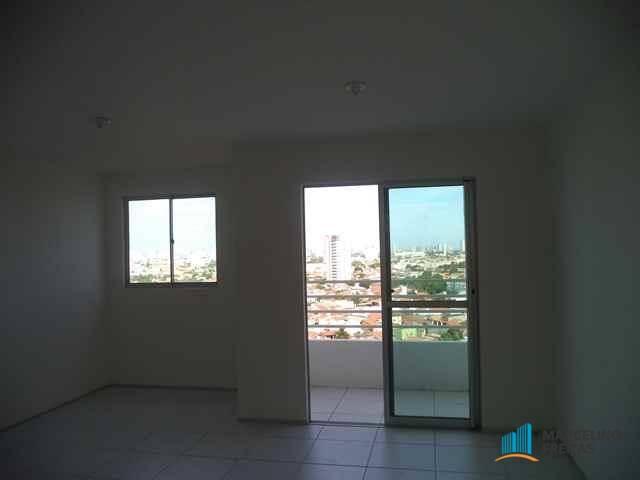 Apartamento com 3 dormitórios para alugar, 63 m² por R$ 1.509/mês - Monte Castelo - Fortal - Foto 2