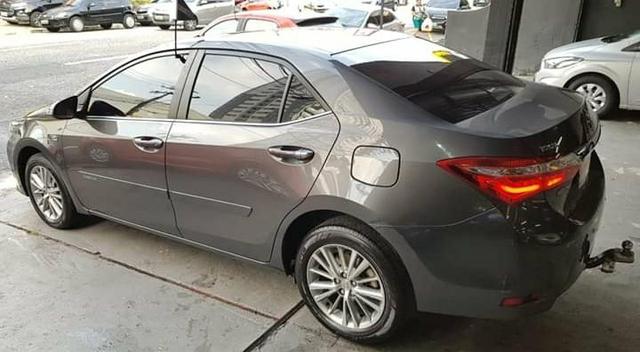 Corolla sedan 2.0