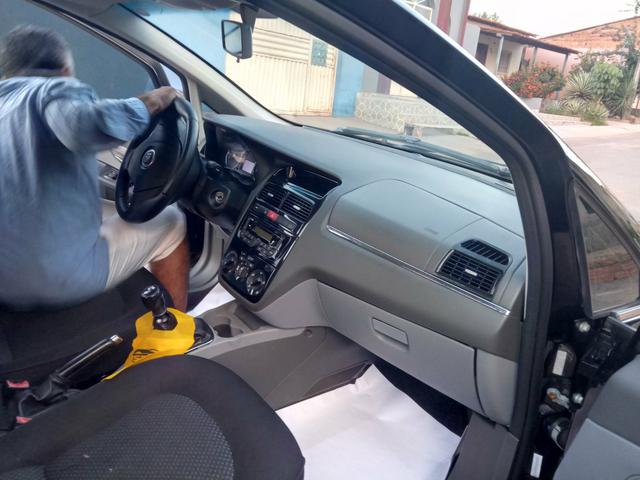 Vende-se um Fiat línea 12/13,.28000 , apena 64km - Foto 11