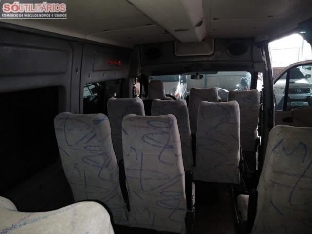Renault Master master executiva 2.5 4P - Foto 6