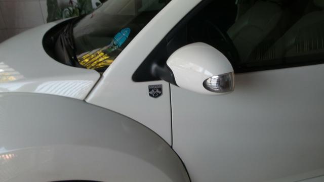 VW- New Beetle 2.0 Cor Branco Com Teto Solar Ano 2006/2007 - Foto 5