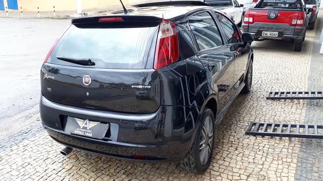 Fiat Punto Sporting 1.8 FLEX 2011 - Foto 10