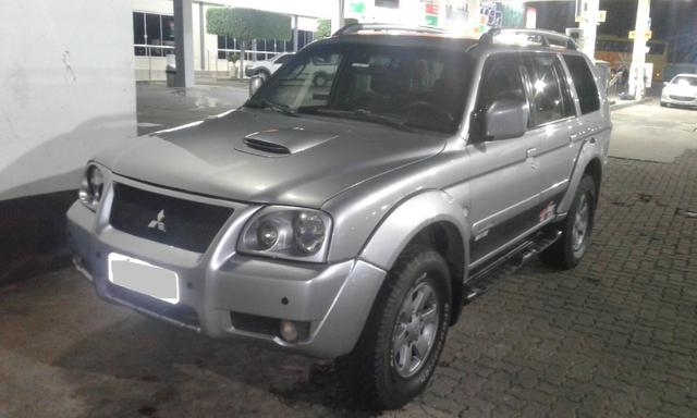Mitsubishi Pajero Sport 3.5 4x4 - Foto 2