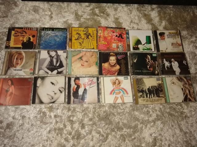 Vendo 55 Cds Originais diversos titulos para colecionador